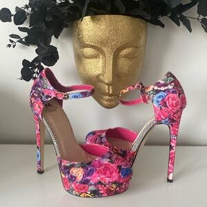 Floral stilettos